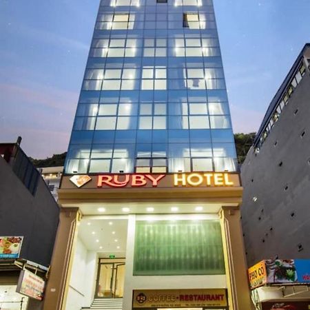 Ruby Hotel Cat Ba Dong Khe Sau Bagian luar foto