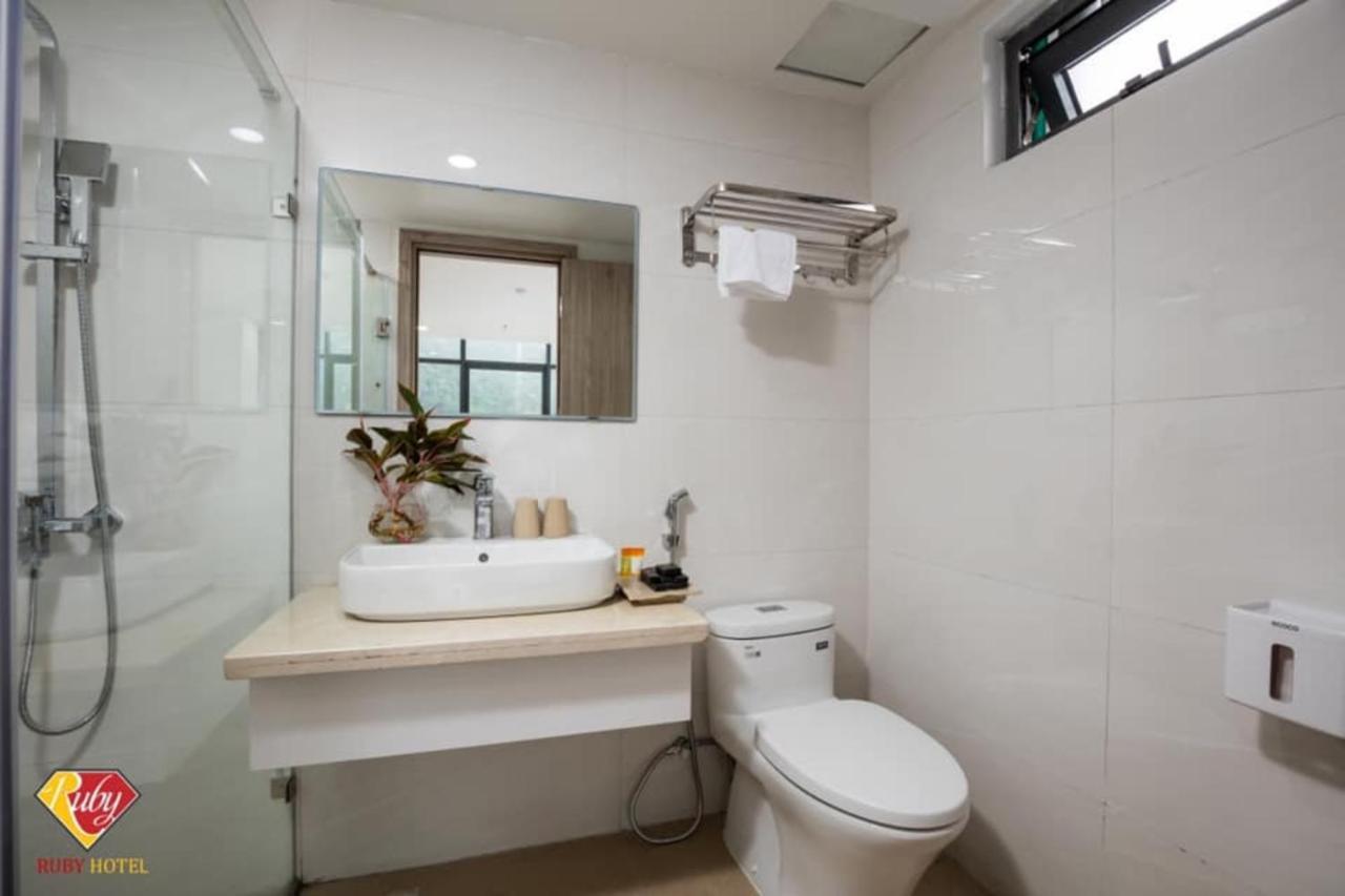 Ruby Hotel Cat Ba Dong Khe Sau Bagian luar foto